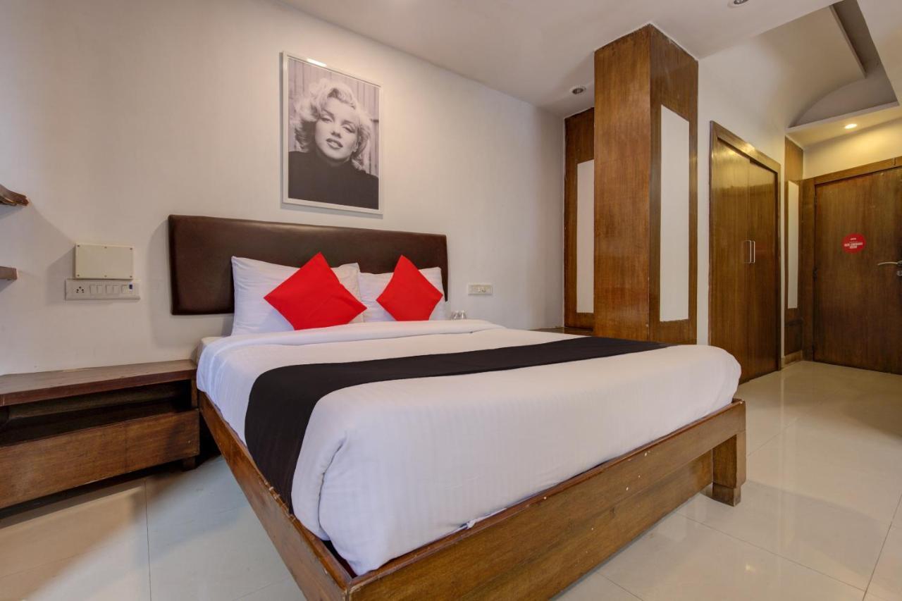 Capital O 77295 Hotel Bansidhar Bhuvan Mumbai Exterior foto